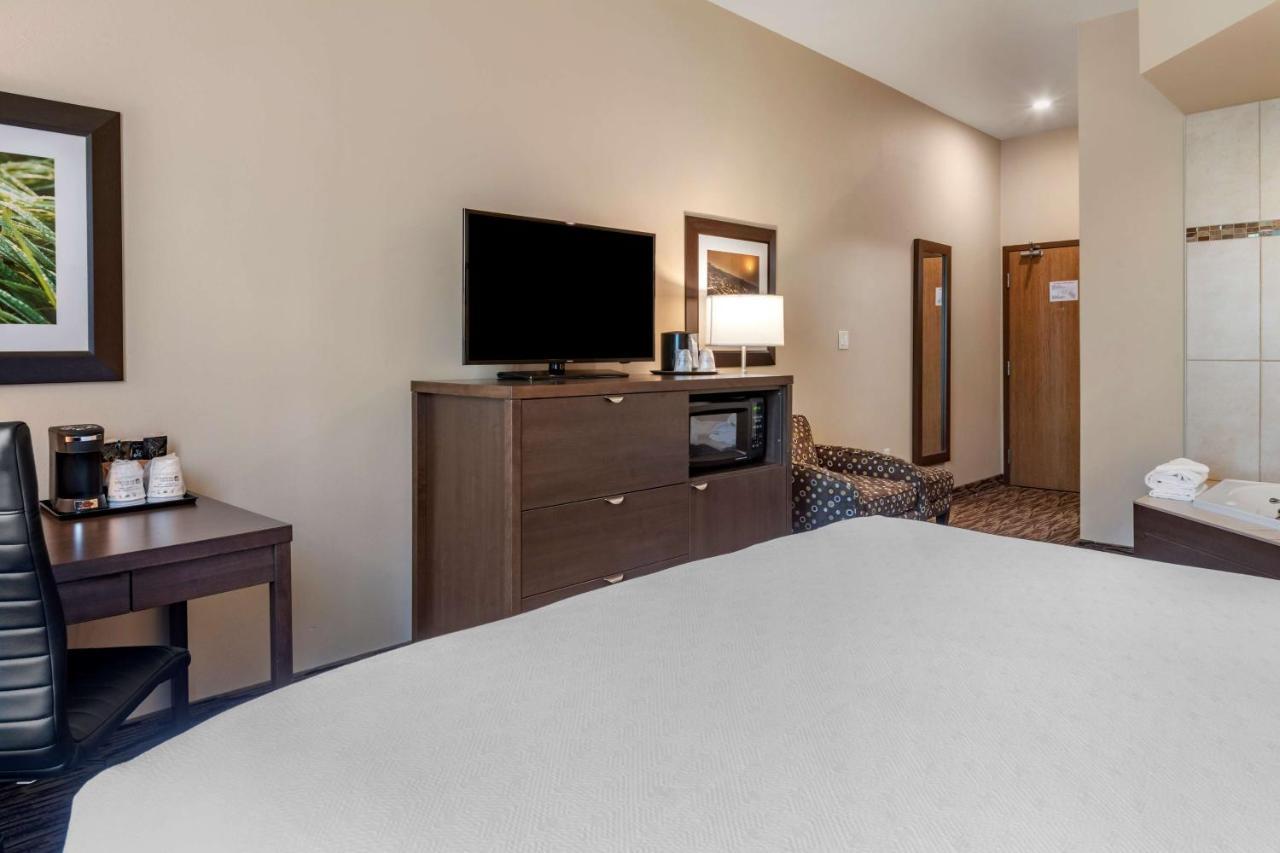 Best Western Plus Bridgewater Hotel & Convention Centre Eksteriør billede