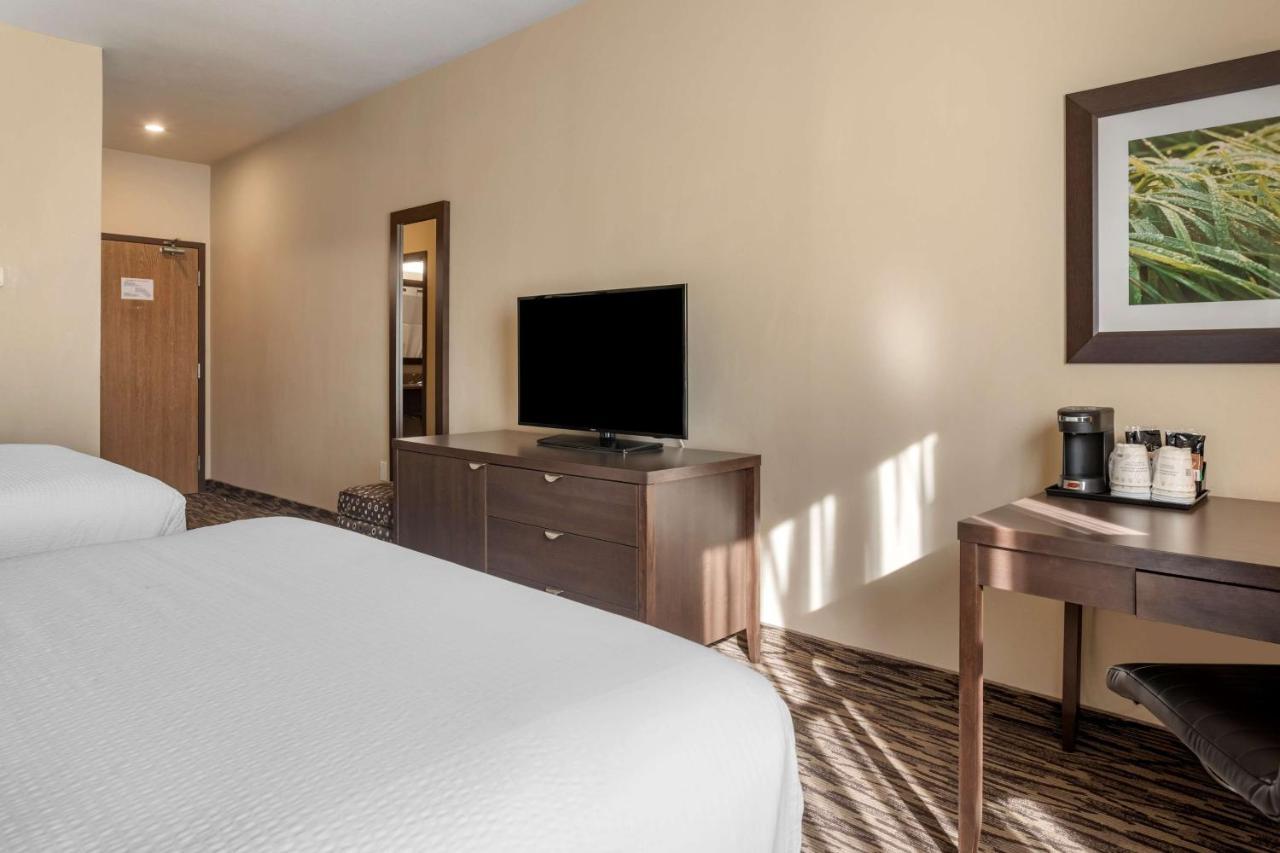 Best Western Plus Bridgewater Hotel & Convention Centre Eksteriør billede