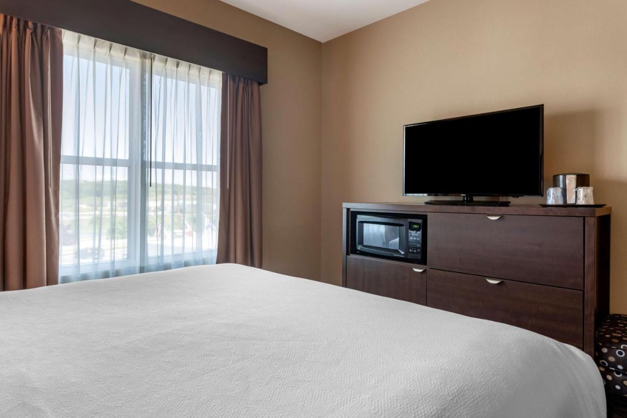 Best Western Plus Bridgewater Hotel & Convention Centre Eksteriør billede